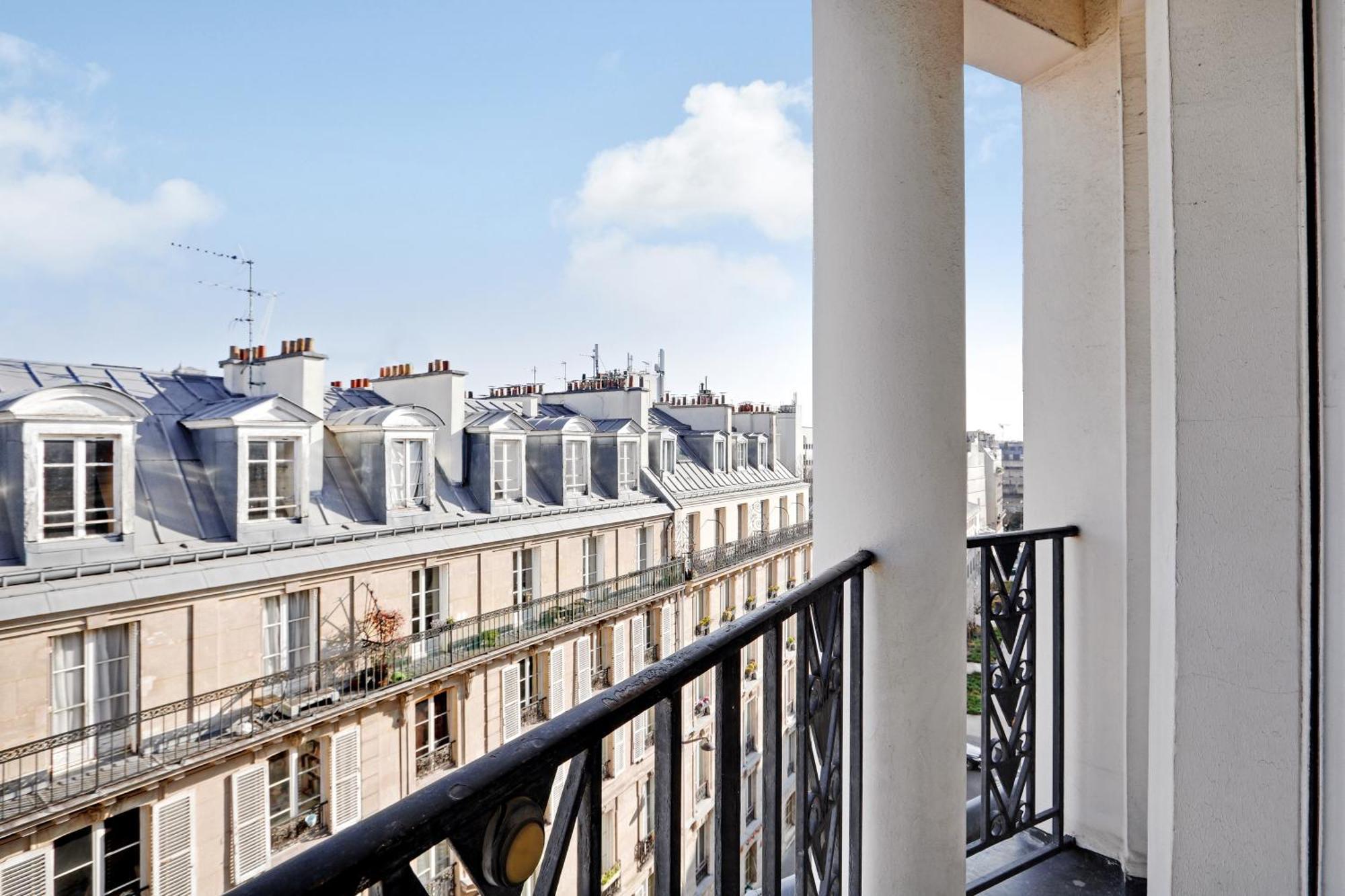 Pick A Flat'S Apartment In Saint Michel - Rue Du Sommerard パリ エクステリア 写真